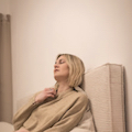 Ramona im Mansardenstudio -12-